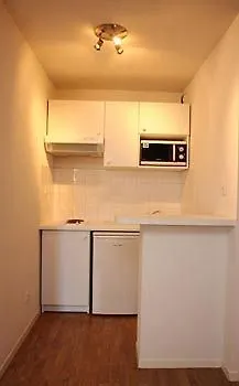 Отель Aerel Aeroport